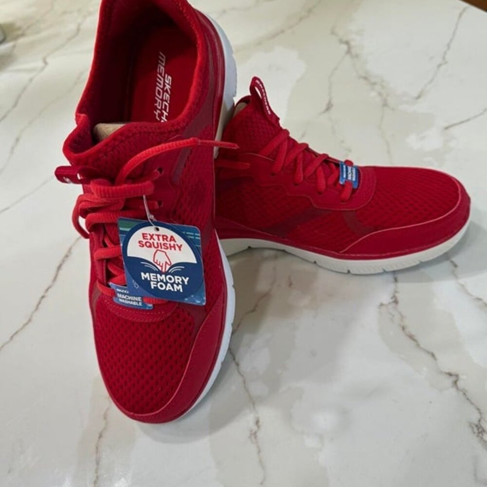 Skechers  SZ 10  Red Women's Summits - Mesh Free Classics 149535  NEW	 Skechers